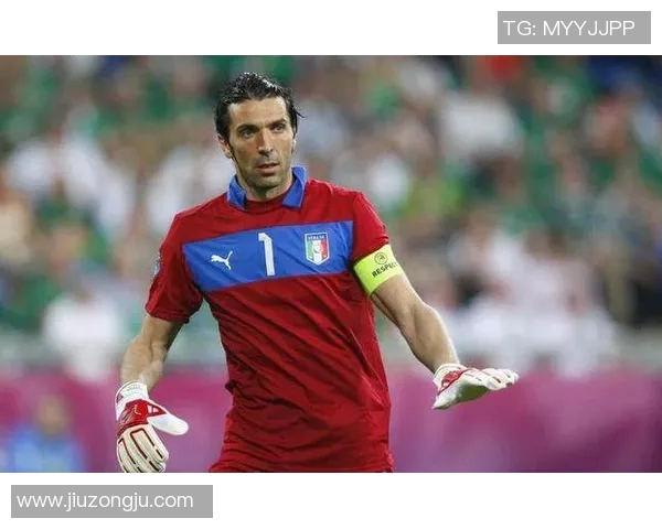 布冯:传奇不老,他将代表意大利征战世界杯,刷新最年长门将纪录 布冯:传奇不老,他将代表意大利征战世界杯,刷新最年长门将纪录
