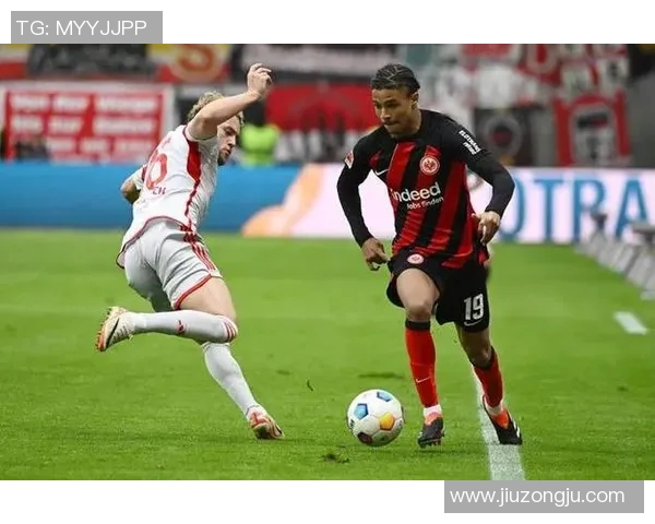 弗赖堡大胜法兰克福,联赛排名重返前列 弗赖堡大胜法兰克福,联赛排名重返前列