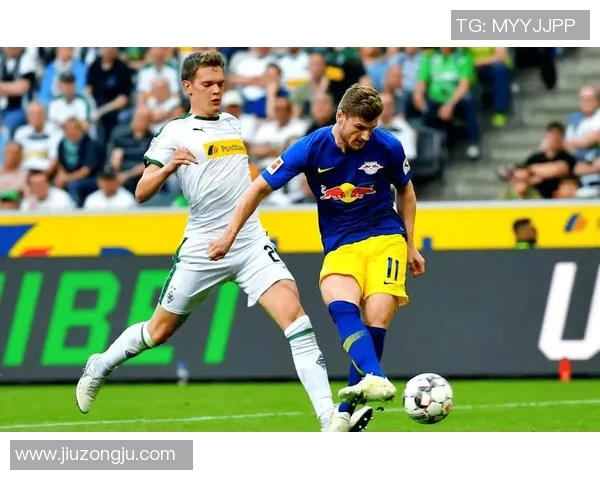 汉堡队与门兴平分秋色,闪耀德甲赛场碰撞出火花 汉堡队与门兴平分秋色,闪耀德甲赛场碰撞出火花