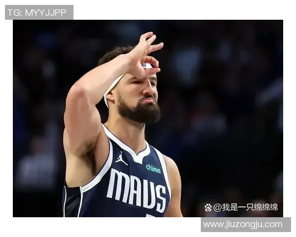 湖人队对阵勇士队：汤普森三分球连中刷新记录，状态回暖惊艳全场