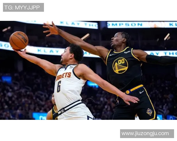 黄蜂客场逆转掘金，终结对手连胜