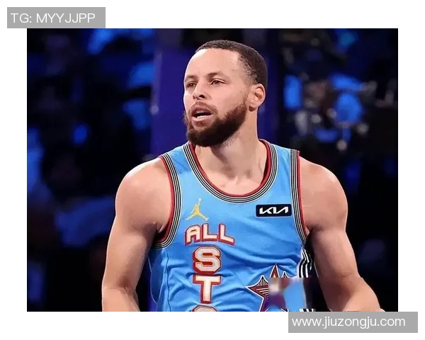 库里再度刷新纪录!连续10场比赛三分球命中率超过50%统治无人能及 库里再度刷新纪录!连续10场比赛三分球命中率超过50%统治无人能及