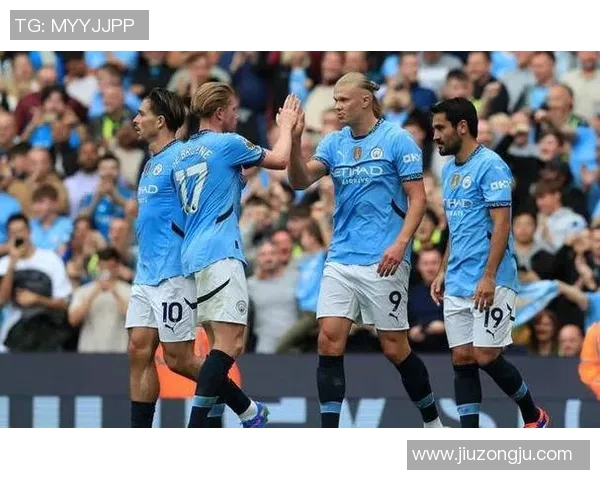 曼联与曼城将在英超榜首之争中展开巅峰对决 曼联与曼城将在英超榜首之争中展开巅峰对决