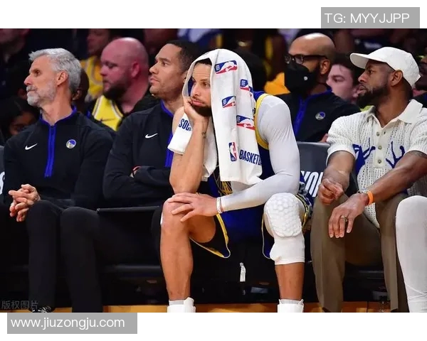 勇士完胜湖人，晋级总决赛：新时代篮球的王者之战