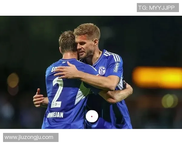 沙尔克客场失利，连败启程结束，振作期待新征程